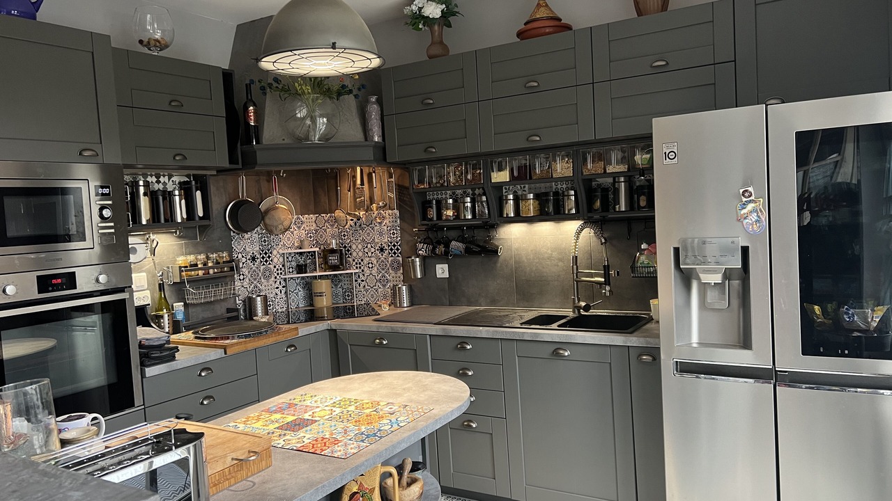 Photo of Kitchen in Villebon-sur-Yvette
