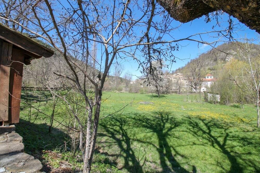 Photo of Outdoor in Montjay