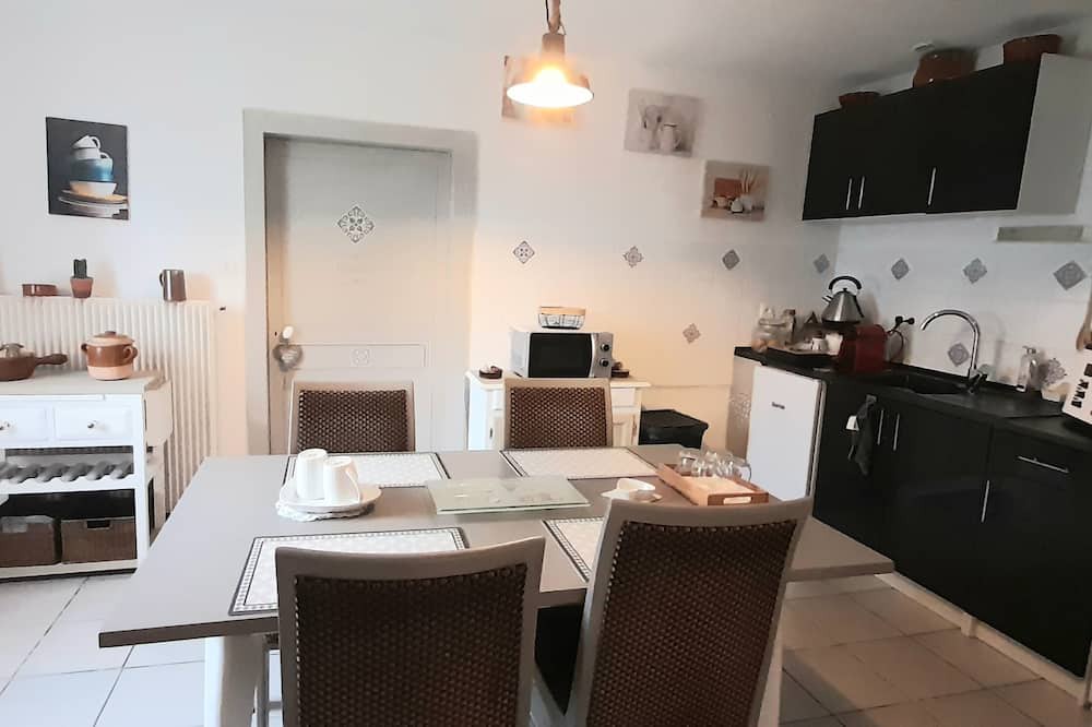 Photo of Kitchen in Chissey-sur-Loue