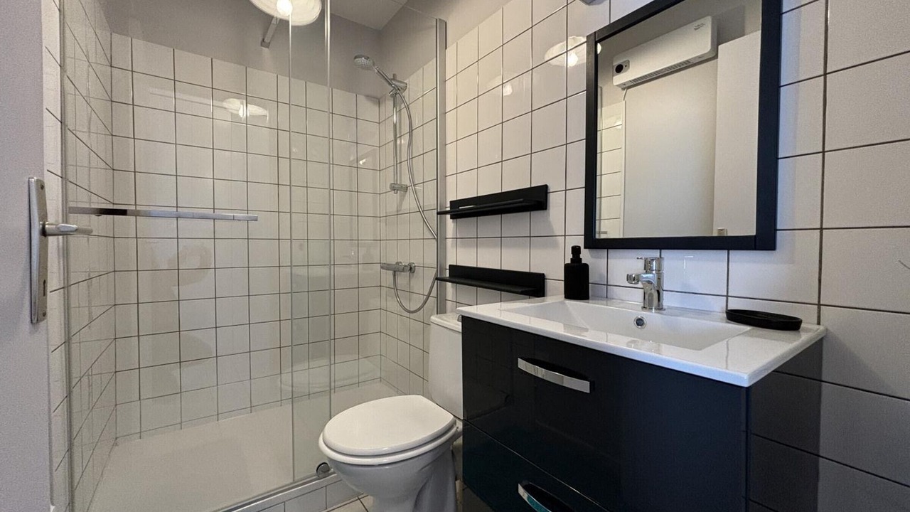 Photo of Bathroom in Contigny