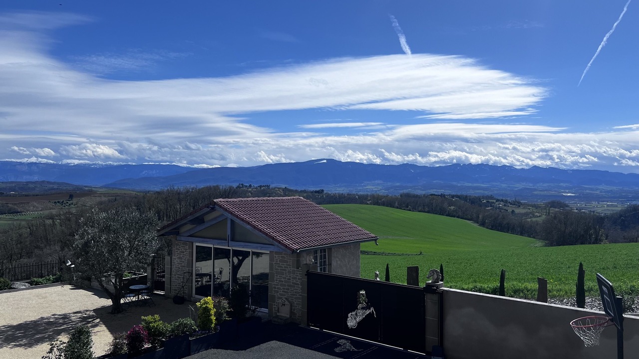 Photo of Outdoor in Geyssans