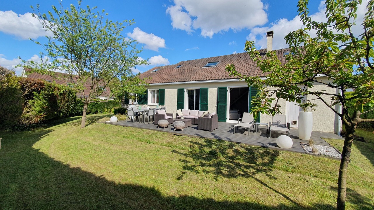 Photo of Outdoor in Gif-sur-Yvette