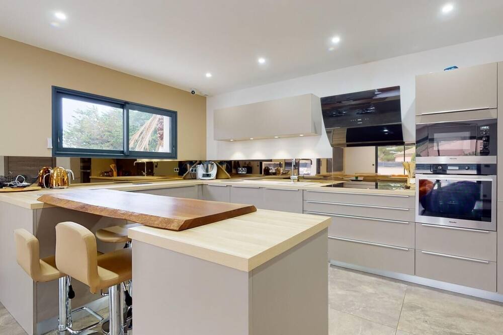Photo of Kitchen in Montelimar