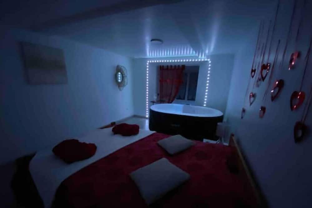 Photo of Bedroom in Saint-Cheron