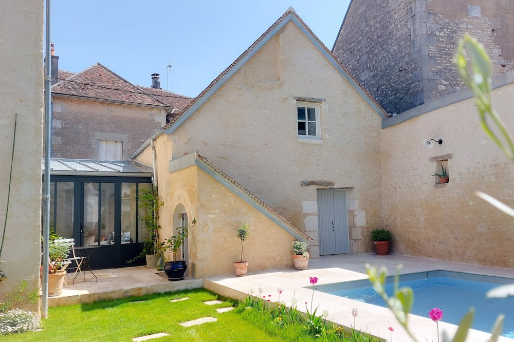 Photo of Outdoor in Coulanges-la-Vineuse
