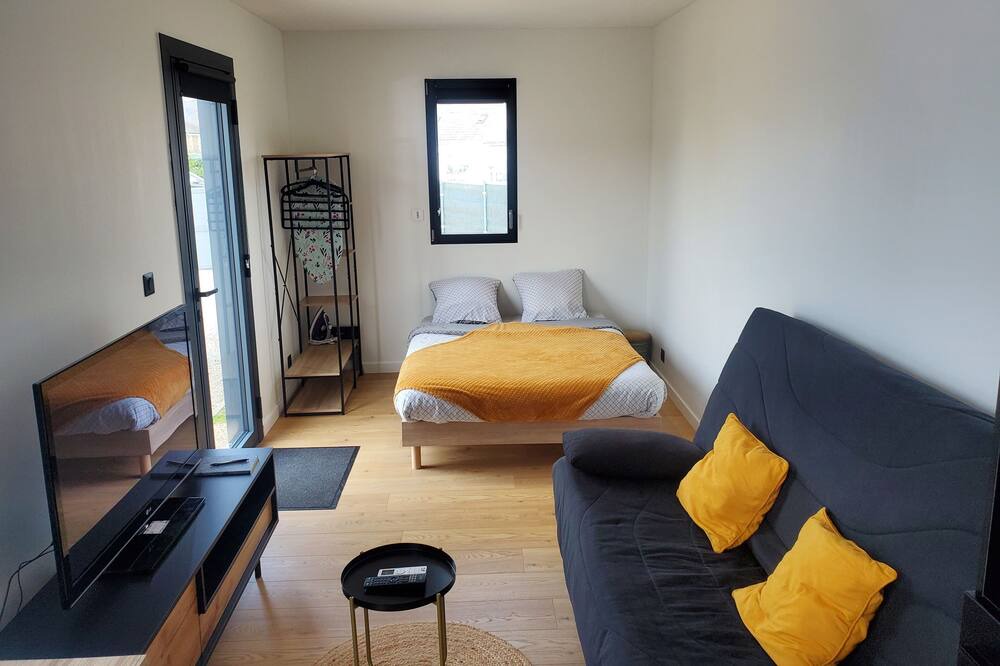 Photo of Bedroom in Marcoussis
