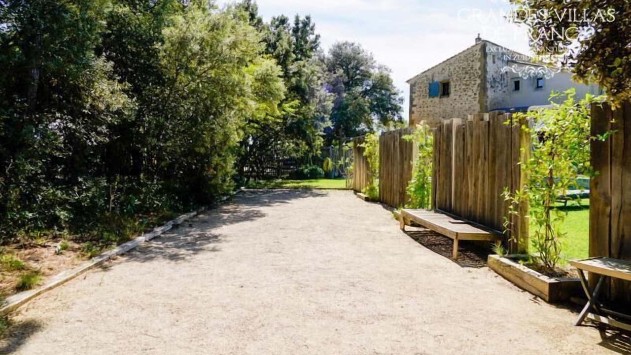 Photo of Outdoor in Beaumes-de-Venise