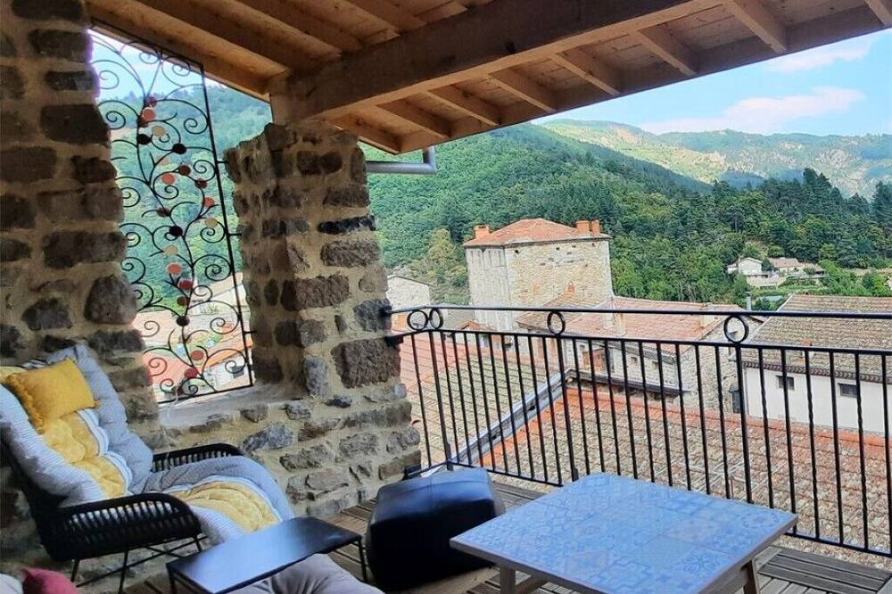 Photo of Outdoor in Saint-Martin-de-Valamas