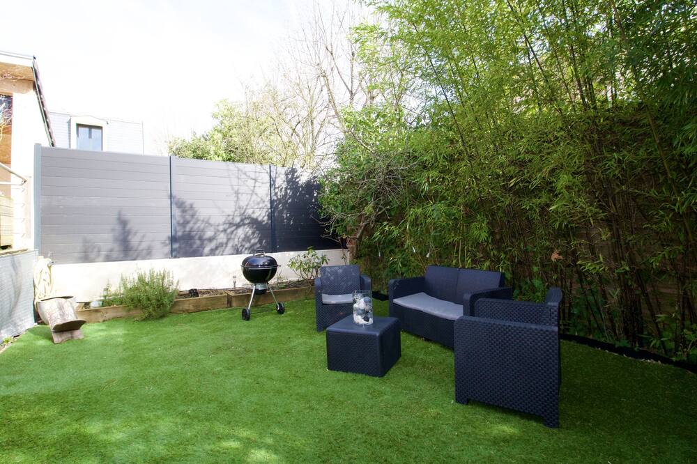 Photo of Outdoor in Chatenay-Malabry