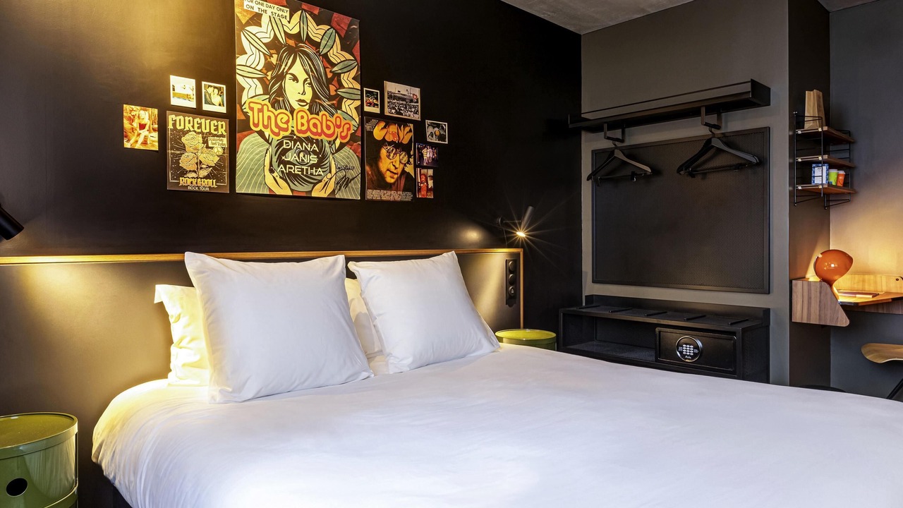 Photo of Bedroom in Villejuif
