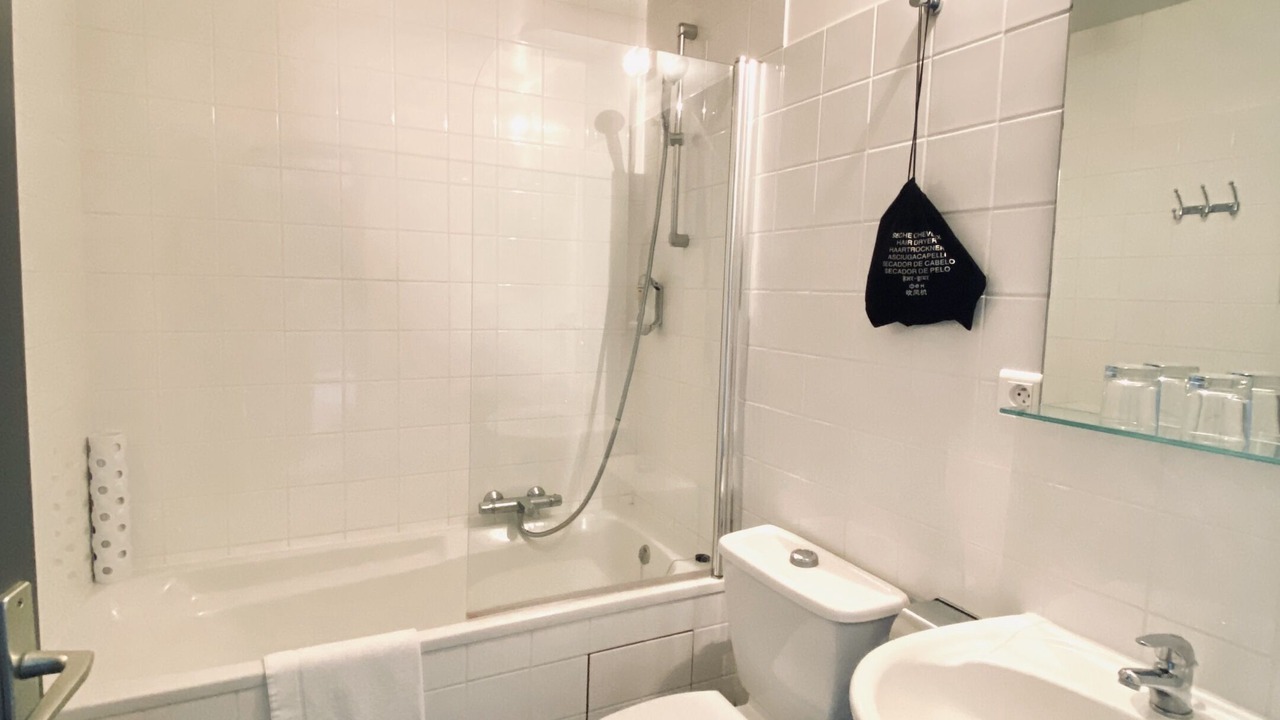 Photo of Bathroom in Pierre-Perthuis