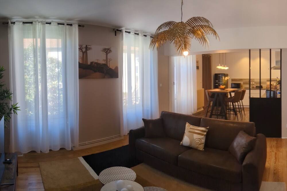 Photo of Livingroom in Chalon-sur-Saone