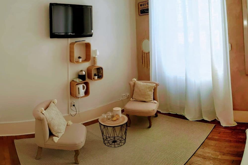 Photo of Livingroom in Chalon-sur-Saone