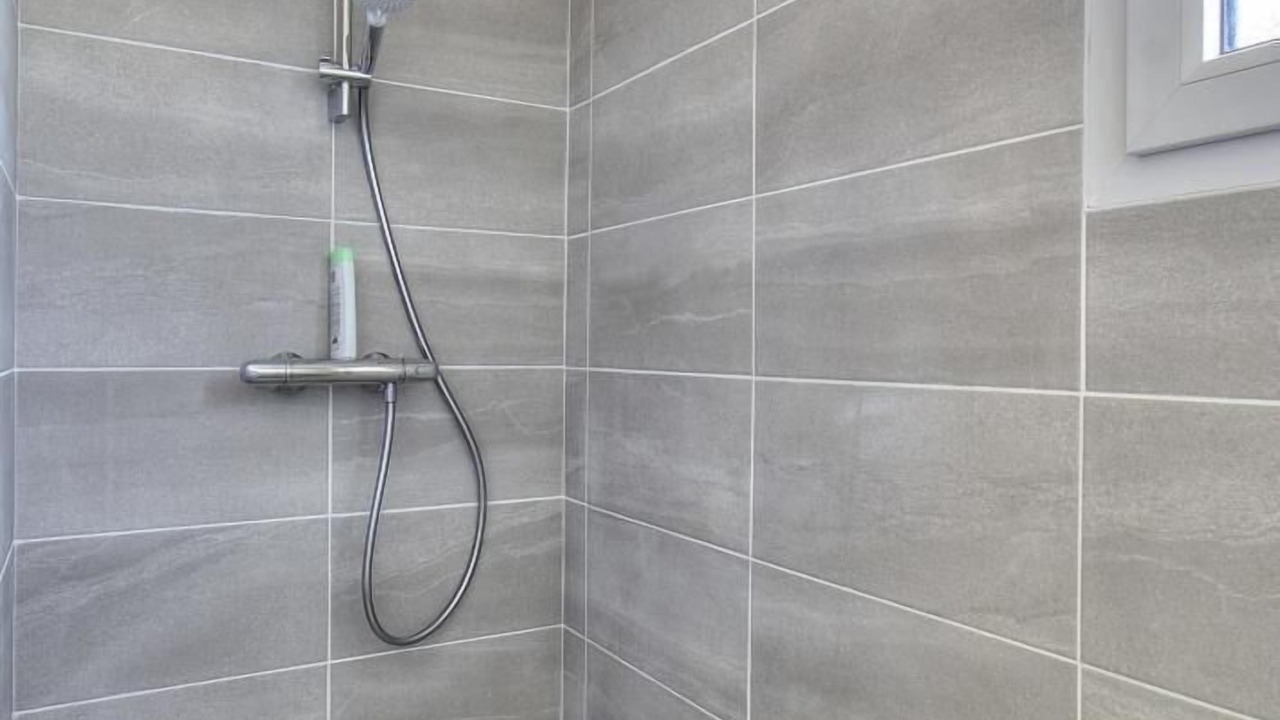 Photo of Bathroom in Cublize