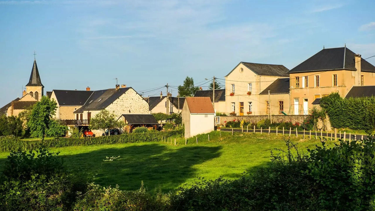 Photo of Outdoor in Saint-Leger-de-Fougeret