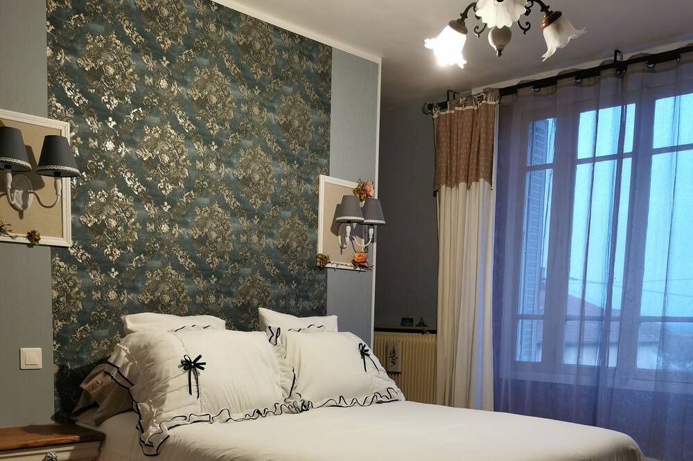 Photo of Bedroom in Purgerot