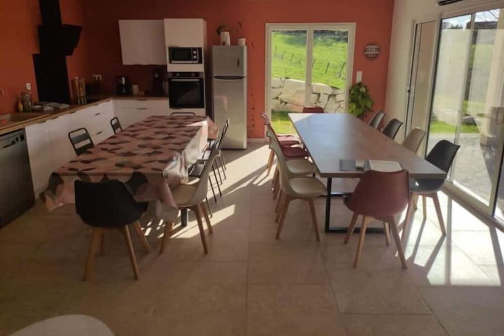 Photo of Others in Saint-Barthelemy-le-Plain