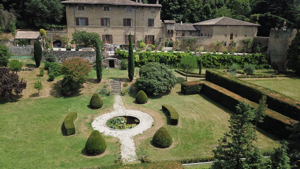 Photo of Outdoor in Valence