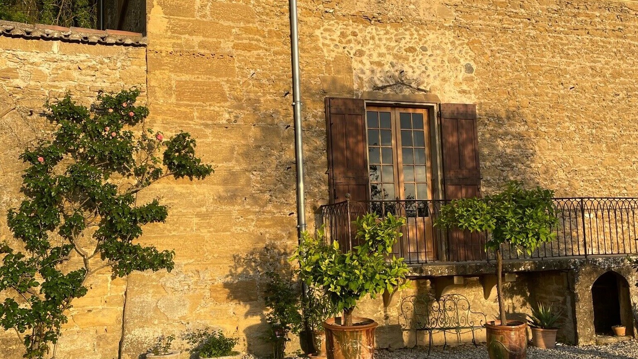 Photo of Outdoor in Valence