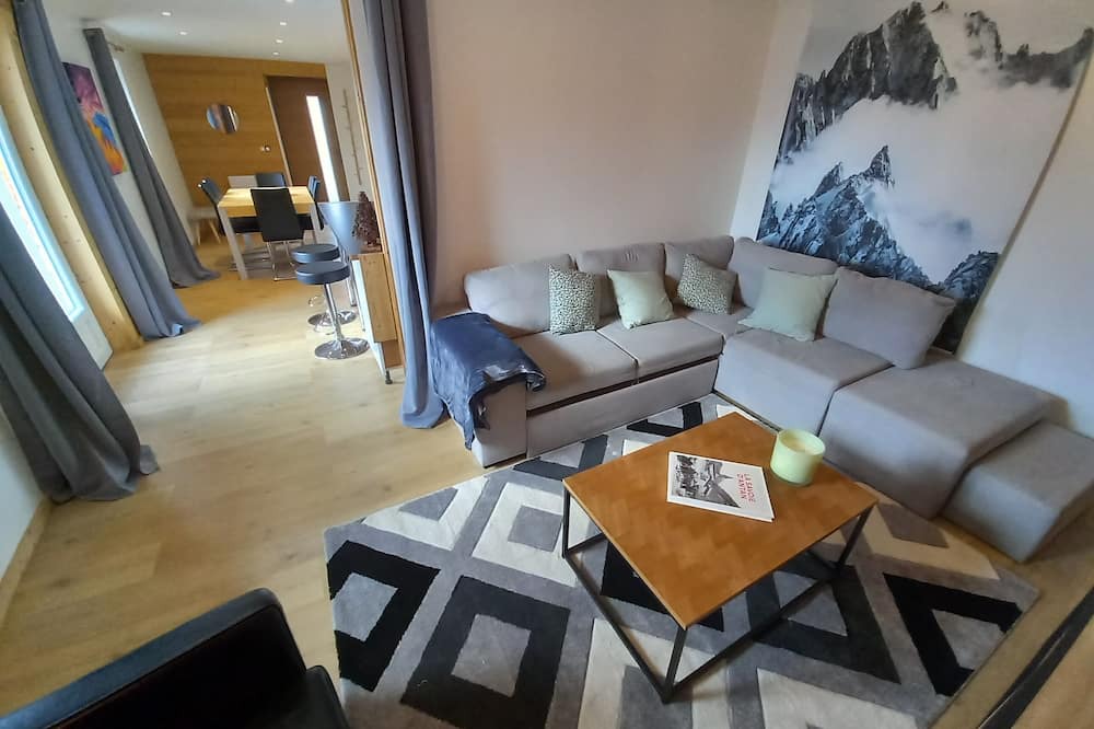 Photo of Livingroom in Aigueblanche