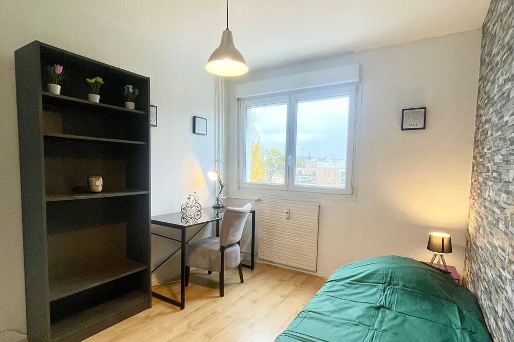 Photo of Bedroom in Saint-Jean-Baptiste