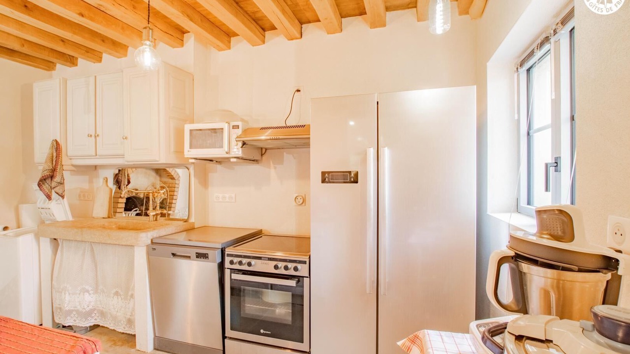 Photo of Kitchen in Saunieres