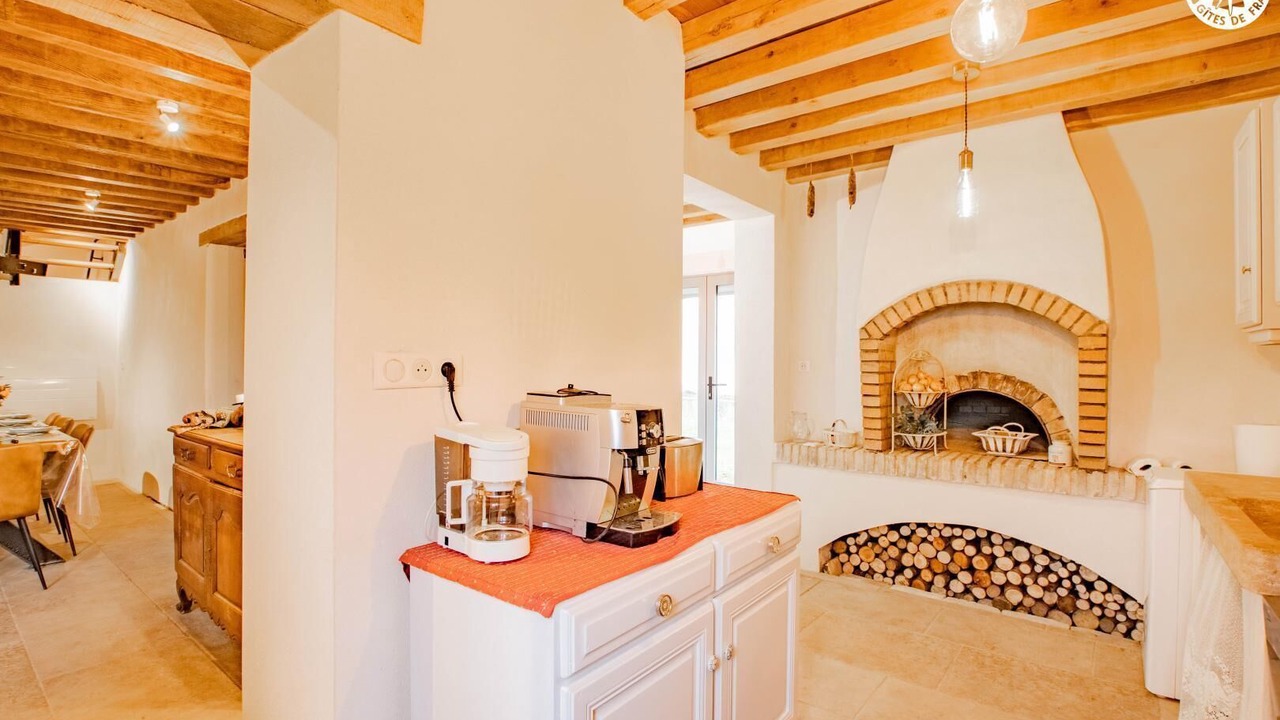 Photo of Kitchen in Saunieres