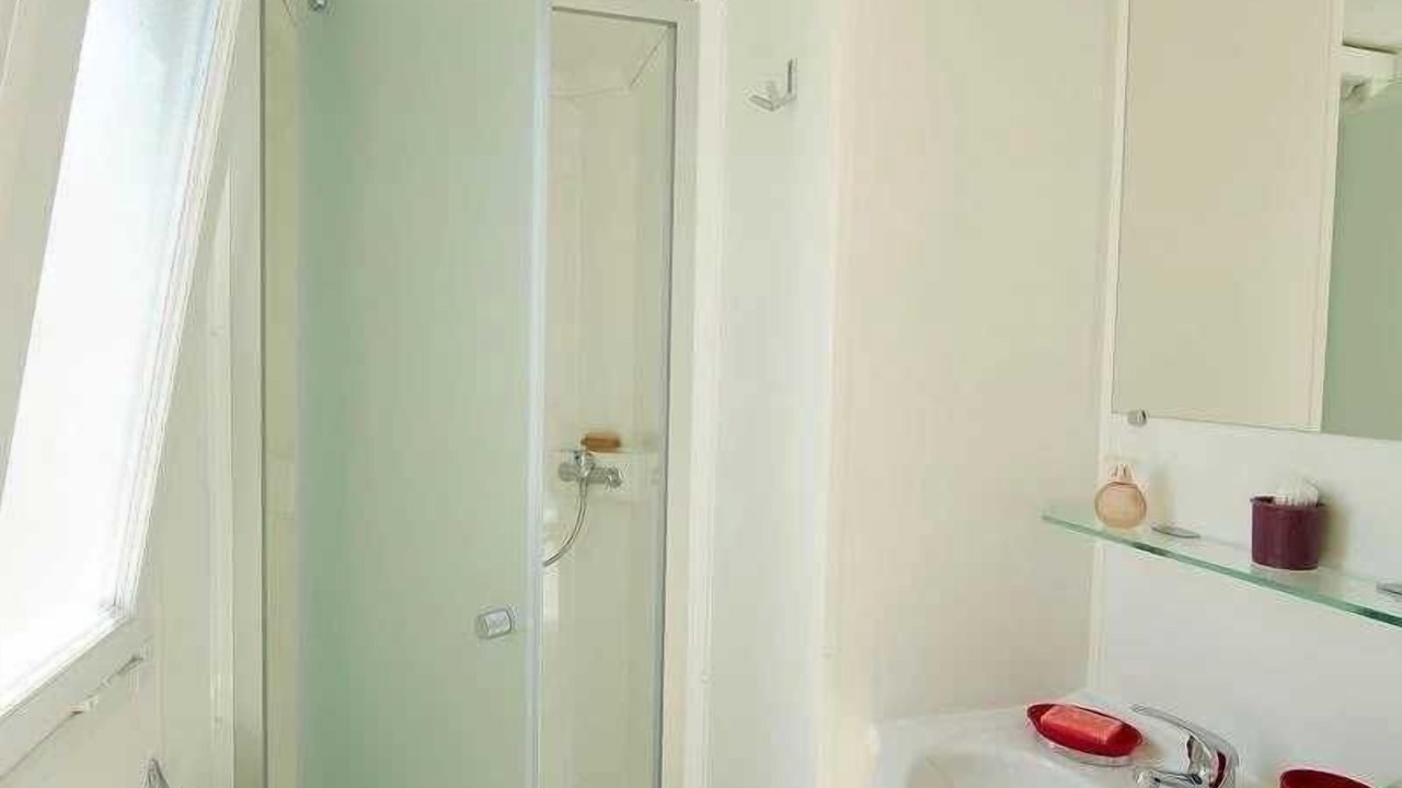 Photo of Bathroom in Autun