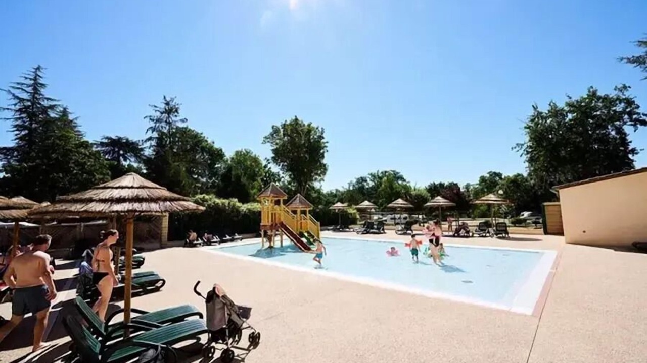 Photo of Outdoor in Gigny-sur-Saone