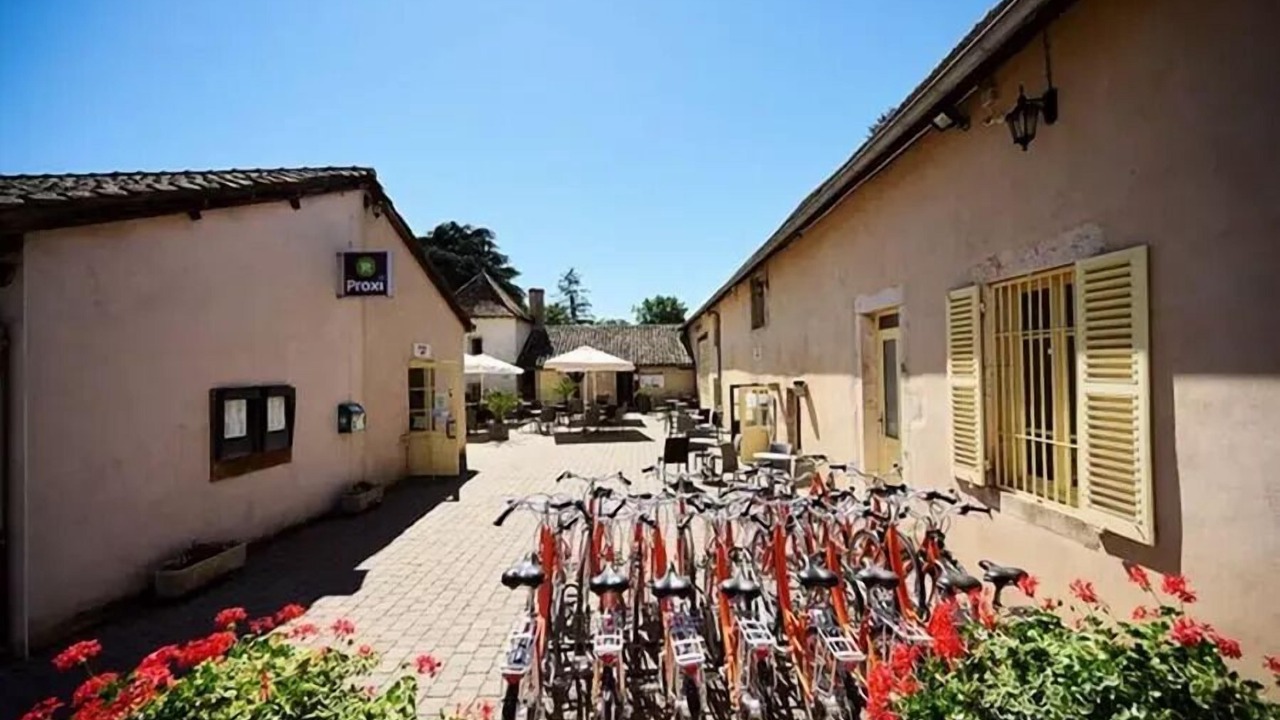 Photo of Outdoor in Gigny-sur-Saone
