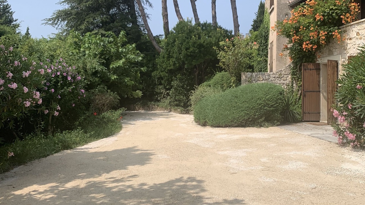 Photo of Outdoor in Valaurie