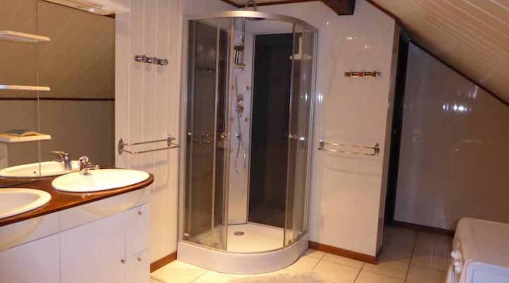 Photo of Bathroom in Le Russey