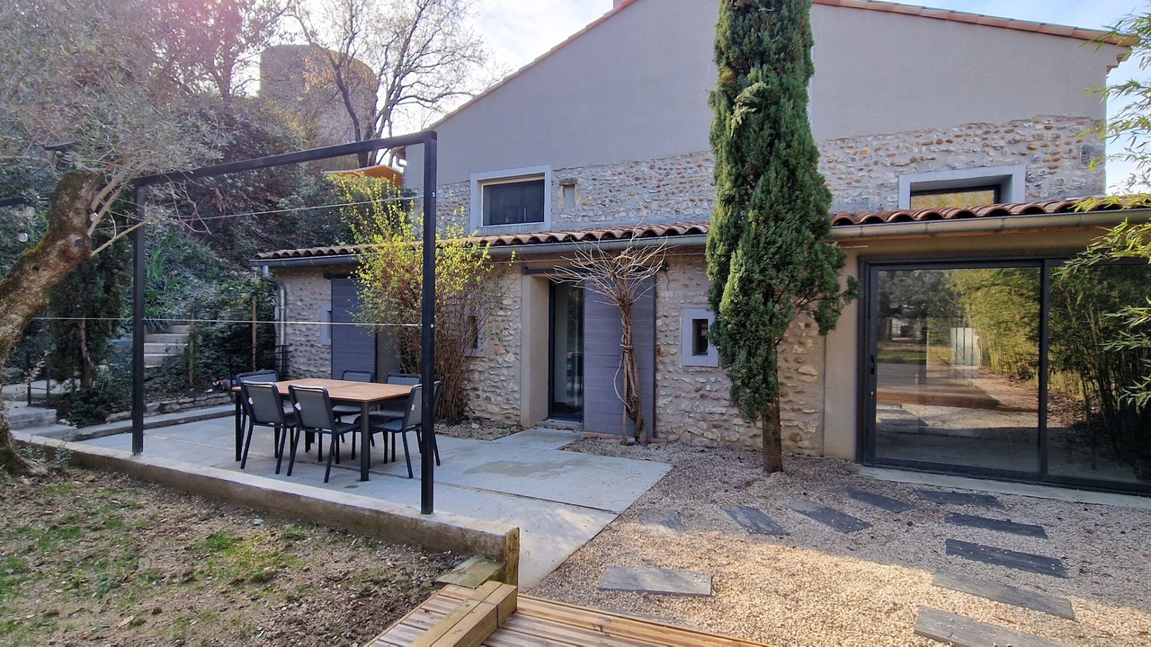 Photo of Outdoor in Chateauneuf-du-Rhone