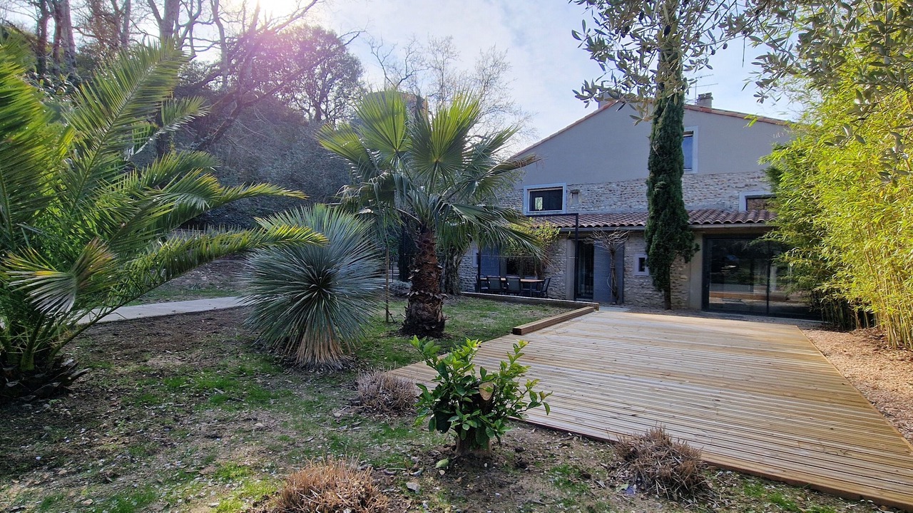 Photo of Outdoor in Chateauneuf-du-Rhone