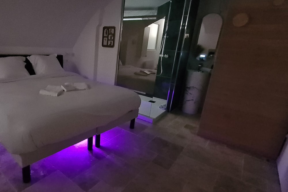 Photo of Bedroom in Teilhard