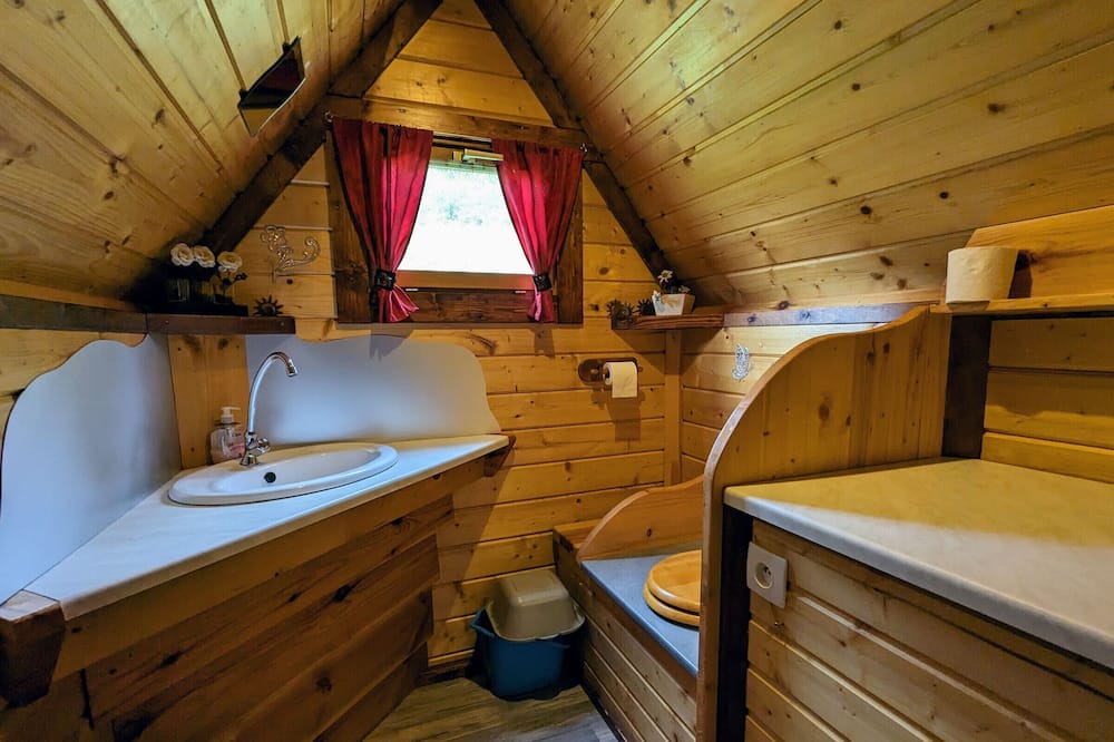 Photo of Bathroom in Ferdrupt
