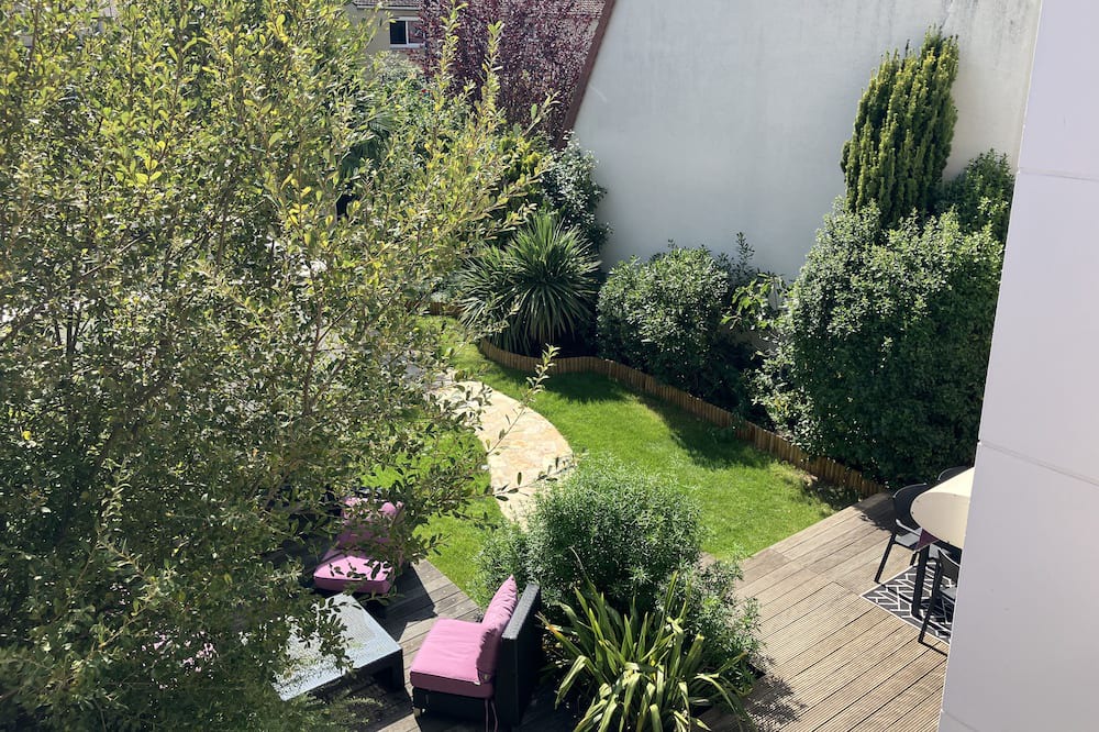 Photo of Outdoor in Palaiseau