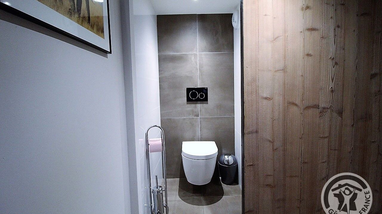 Photo of Bathroom in Amplepuis