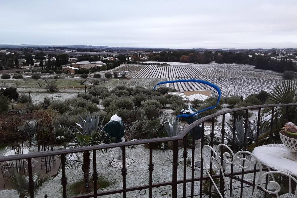 Photo of Outdoor in Saint-Pierre-de-Vassols