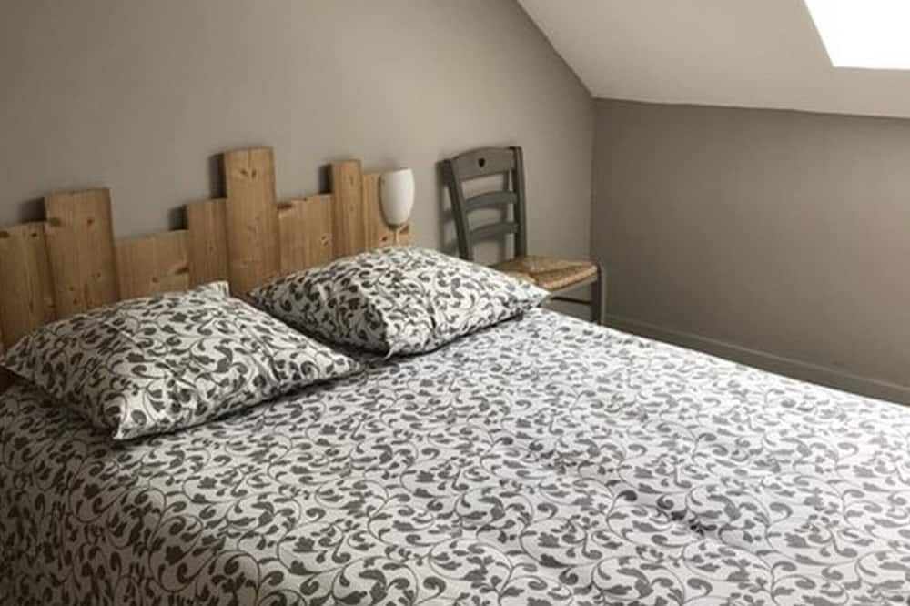 Photo of Bedroom in Albepierre-Bredons