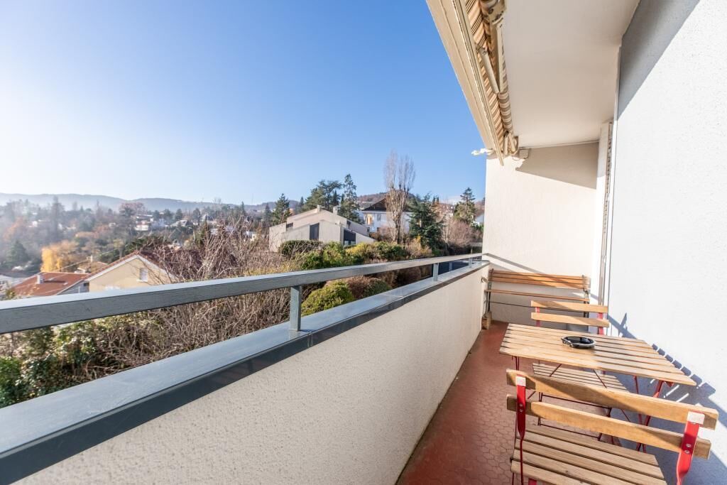 Photo of Outdoor in Montjuzet