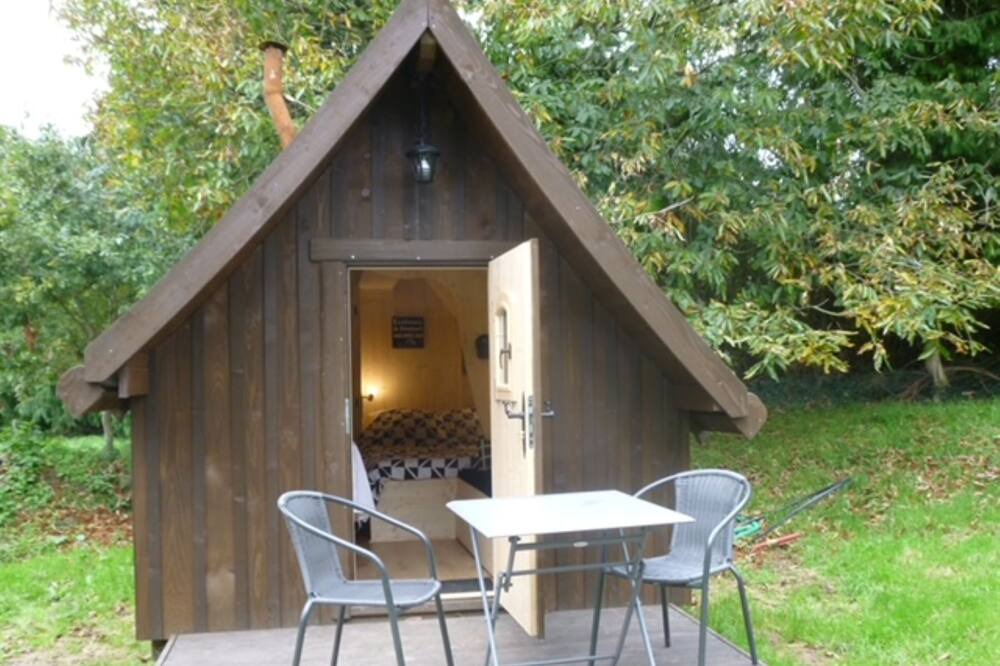 Photo of Outdoor in Luthenay-Uxeloup