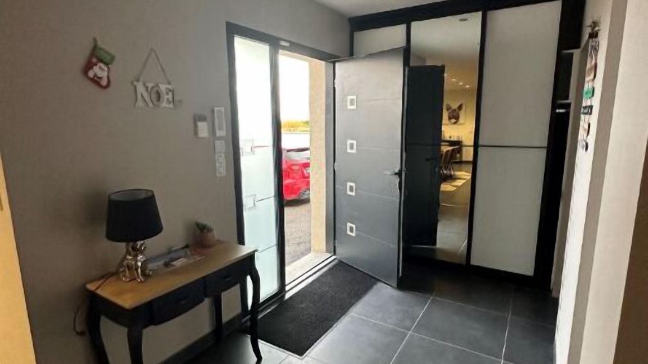 Photo of Livingroom in Preaux