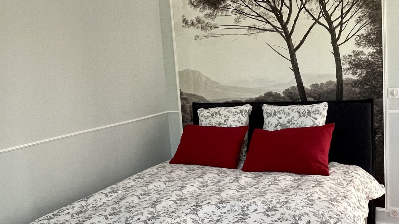 Photo of Bedroom in Arnay-le-Duc