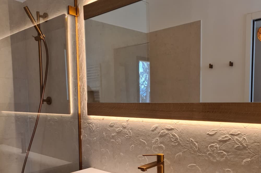 Photo of Bathroom in Puget