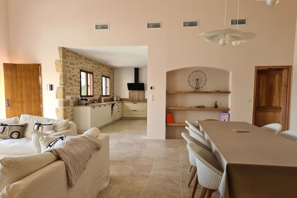 Photo of Bedroom in Puget