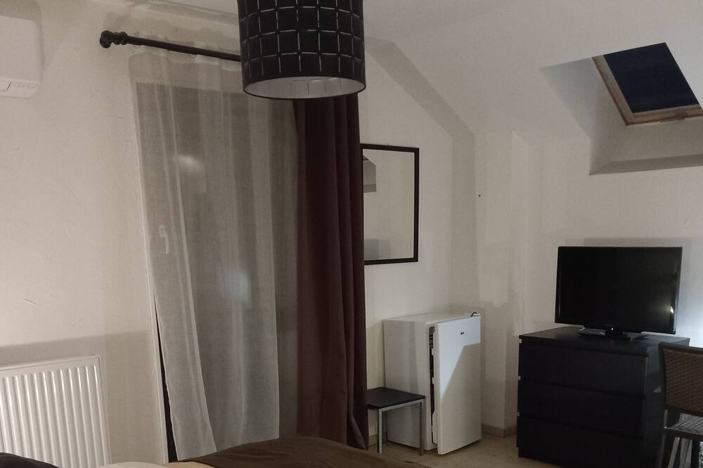 Photo of Bedroom in Courlaoux