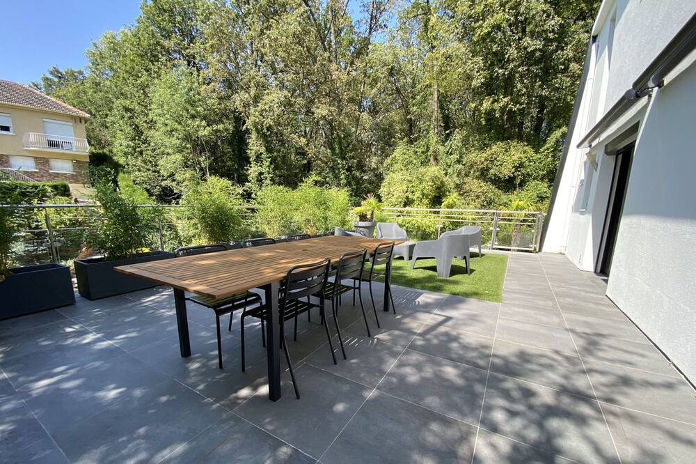 Photo of Outdoor in Palaiseau