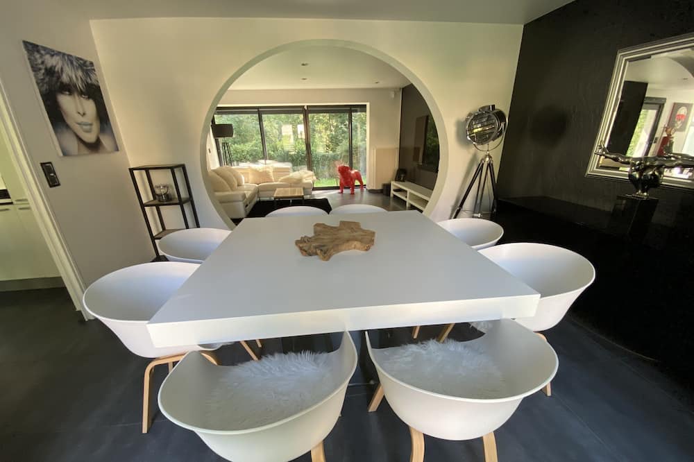 Photo of Others in Palaiseau
