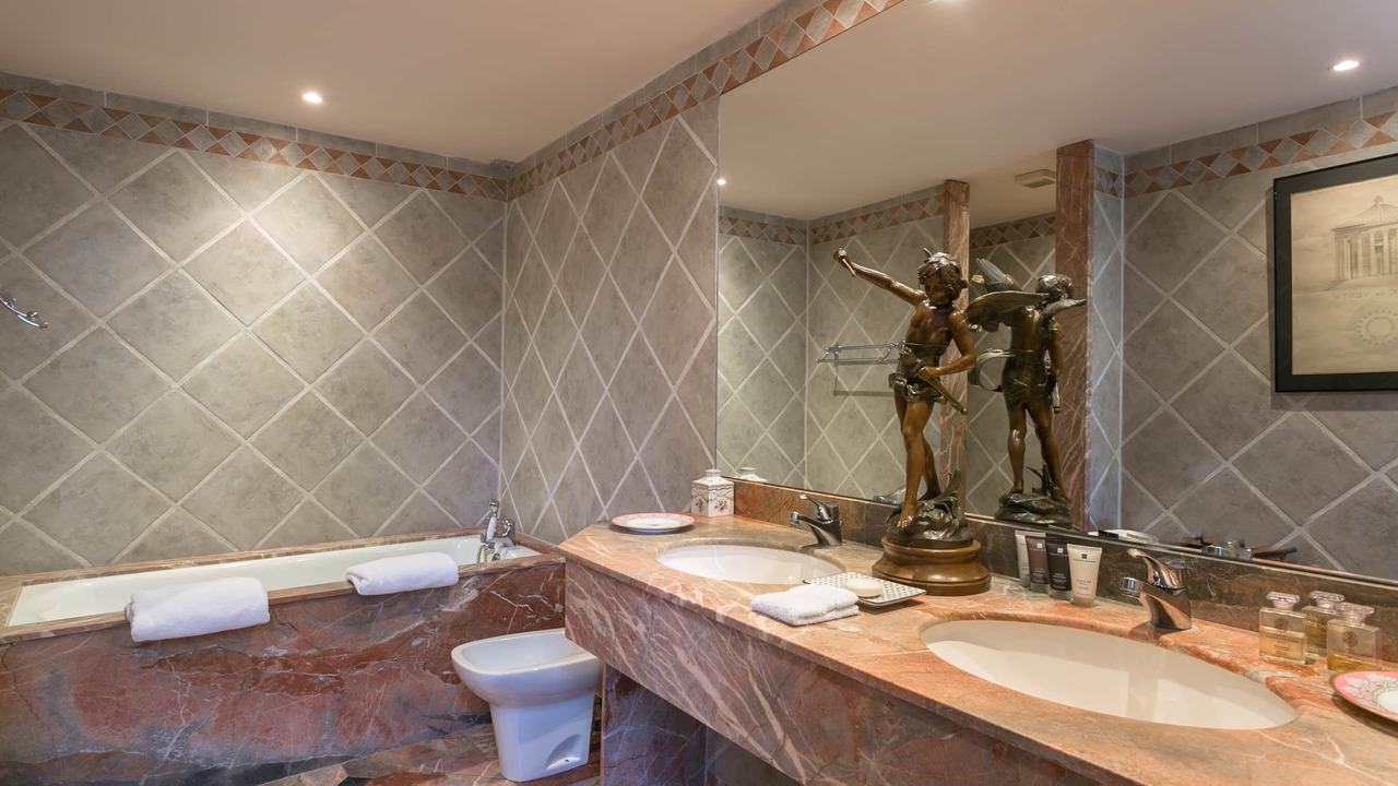 Photo of Bathroom in Mirmande